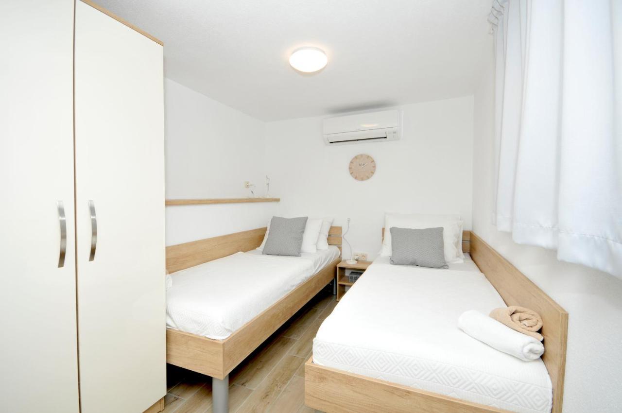 Apartments Penic 特罗吉尔 外观 照片